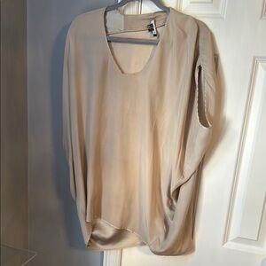Vince Tan Asymmetrical 3/4 Sleeve Blouse
